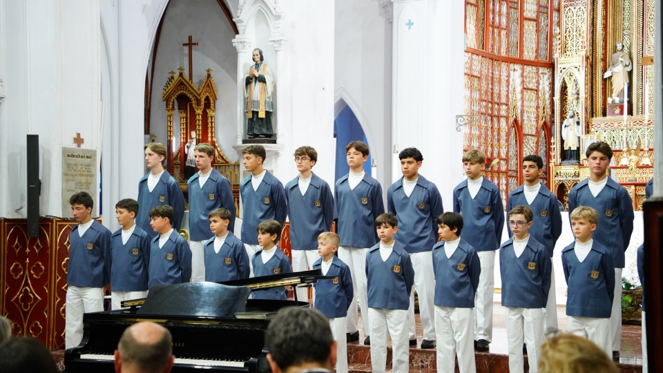 Monaco Boys Choir enchants Hanoi audiences with return performance